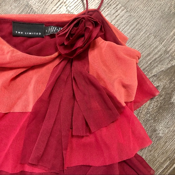 The Limited Y2K Tiered Ruffle Top - Picture 2 of 3